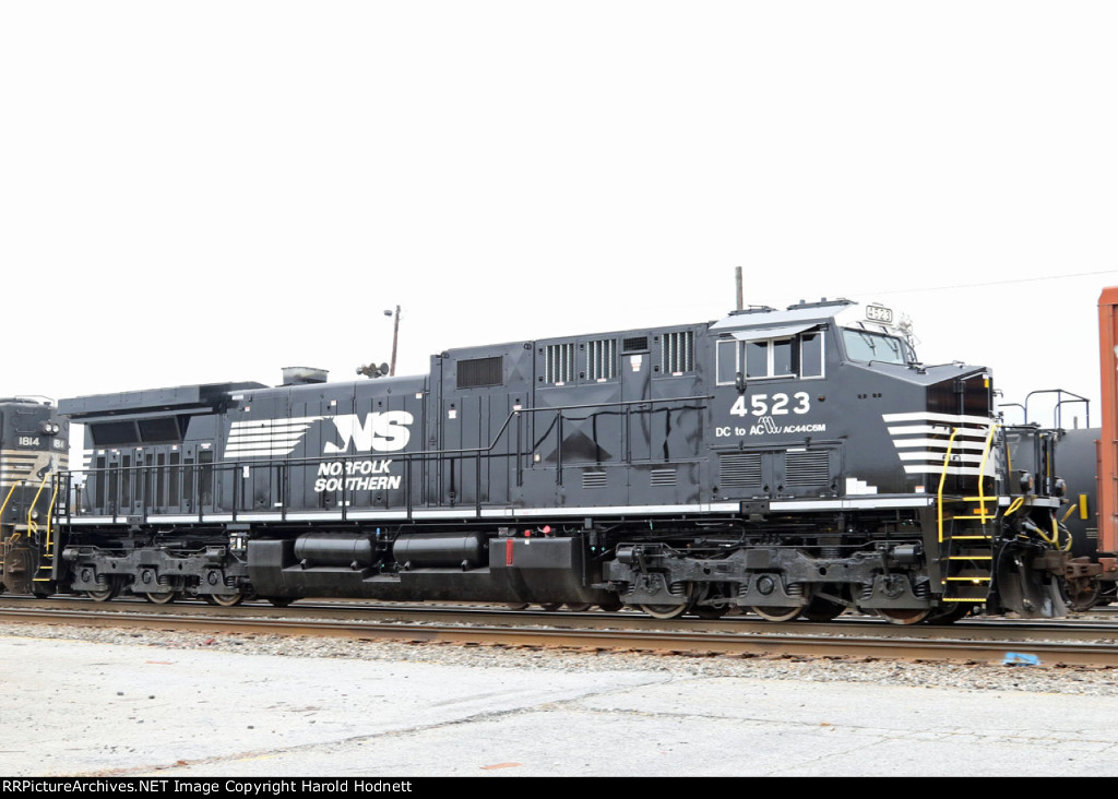 NS 4523